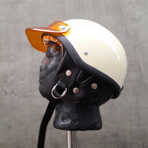 helm chips murah yang otomatis verifikasi dan Paket Flash Telkomsel & Titik Tunai Aman terbaik image 1